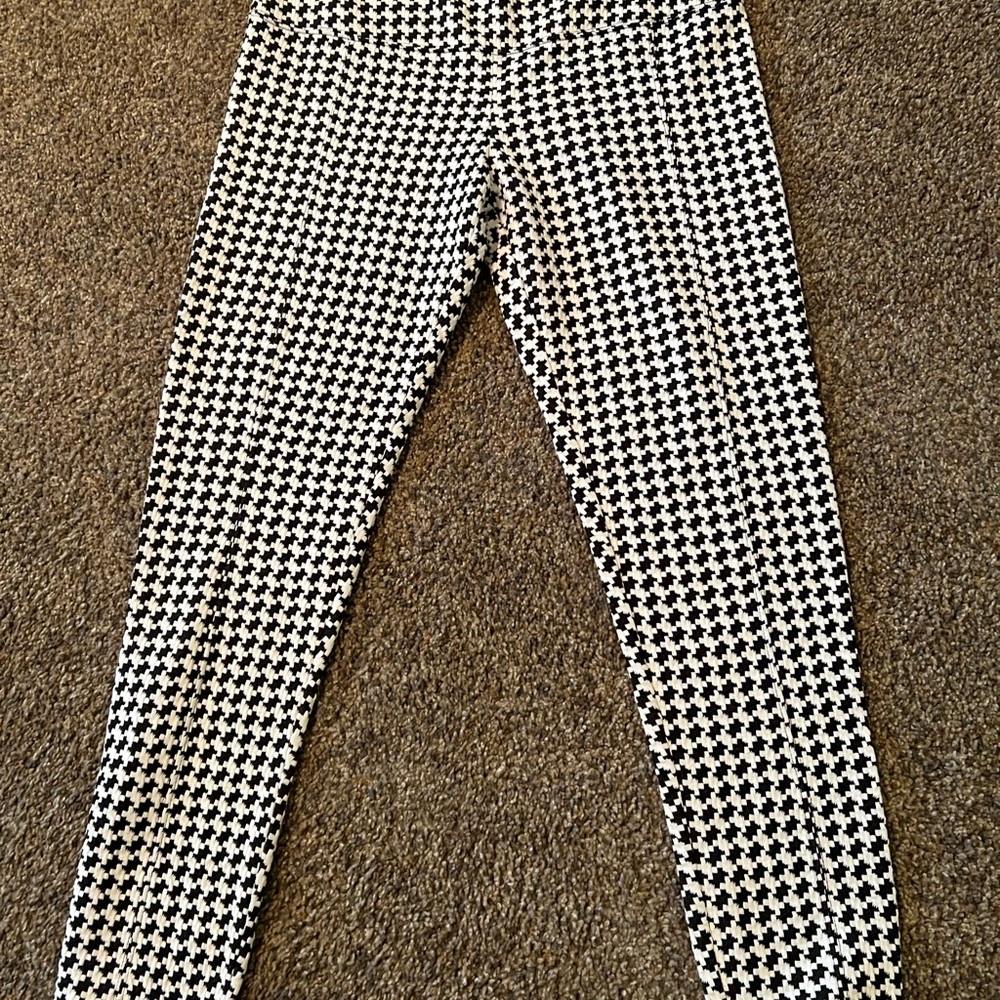 Houndstooth Textured Leggin Pant